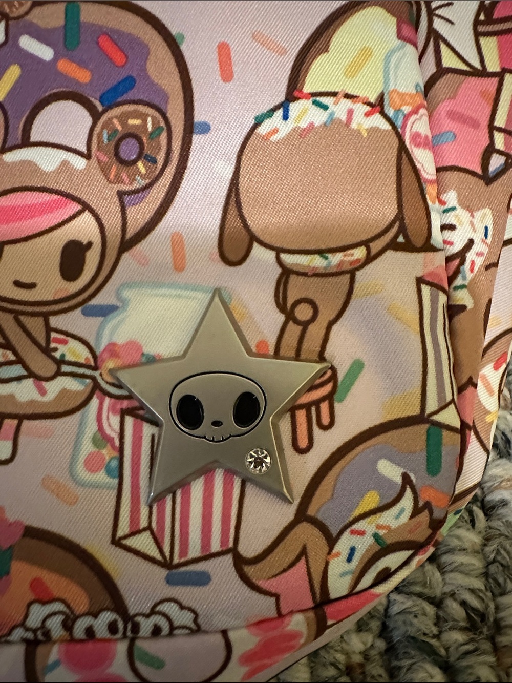 Ju-Ju-Be x Tokidoki Donutella Sweet Shop Be Light - Picture 3 of 5